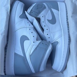 jordan 1 stealths